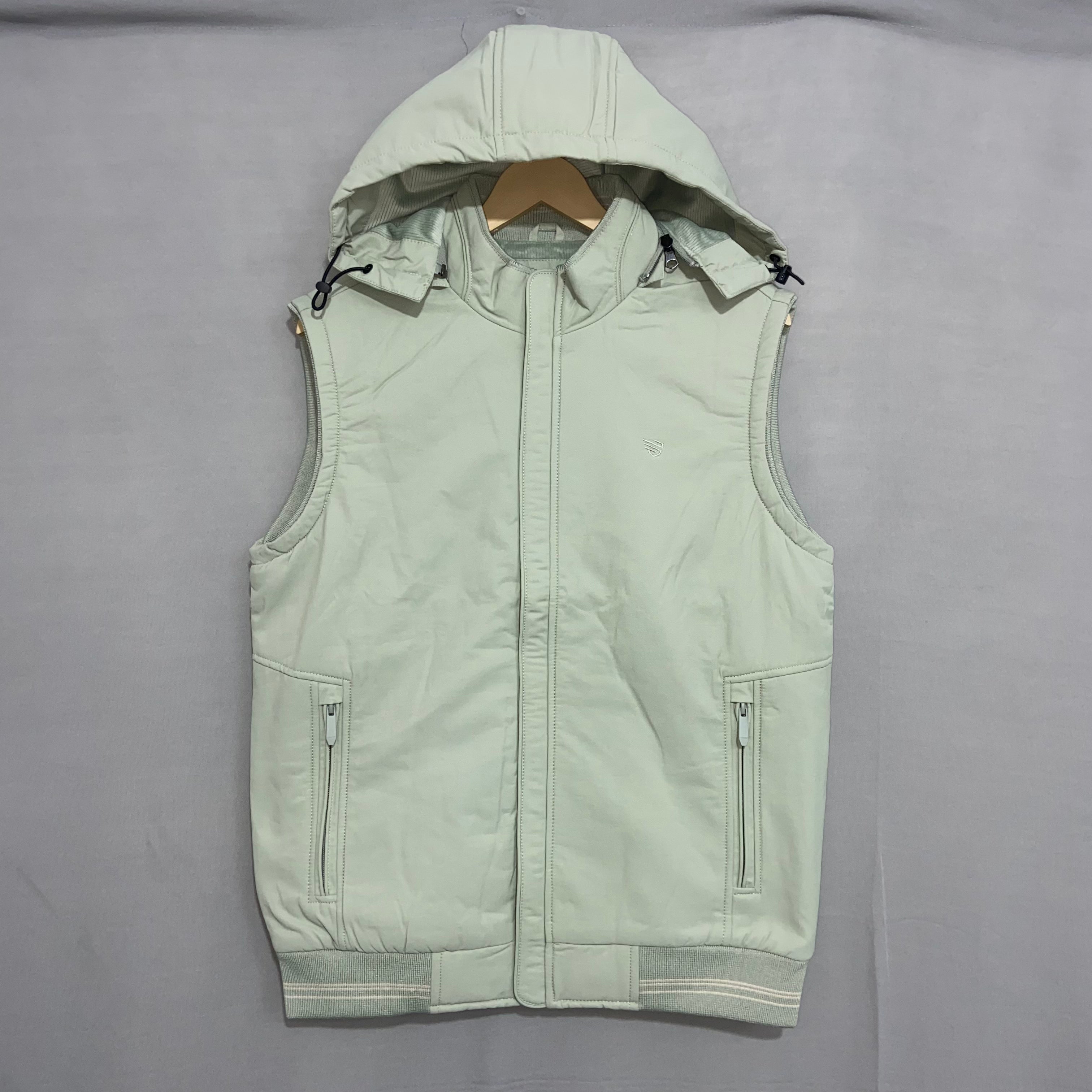 Eureca Men's Sleeveless Jacket