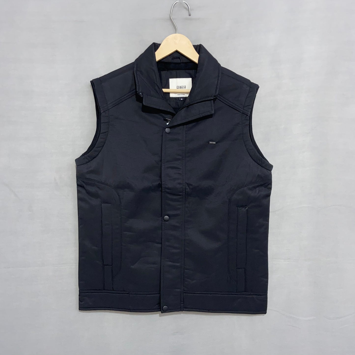 Men's Tailored Cotton Sleeveless Jacket